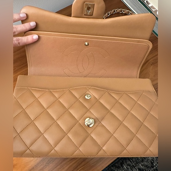 Chanel Large Classic Handbag Beige - Picture 10 of 16